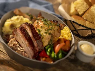 Whispering Canyon Cafe