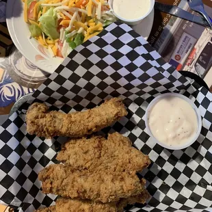 Steak finger app w/side salad