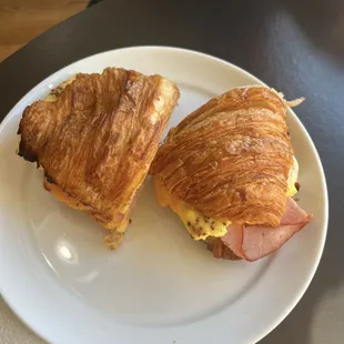 Ham &amp; Gruyere Croissants