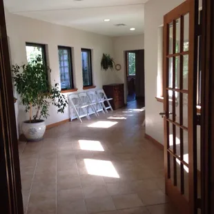 The hall leads to the ceremony room