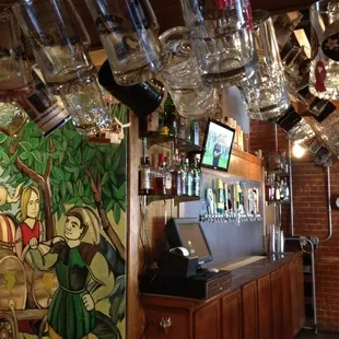 Mug club, bar, mural