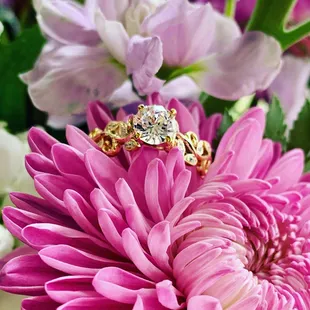 Nature inspired engagement ring in yellow gold from Thurber Jewelers, Elk River&apos;s Local Jeweler