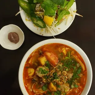 Bun Rieu