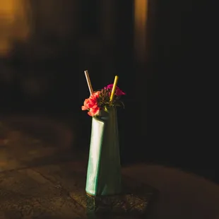Isla Verde
Havana Club Rum, Green Chartreuse, Coconut, Pineapple, Matcha, Lemongras