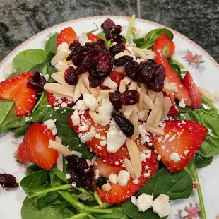 Spinach salad
