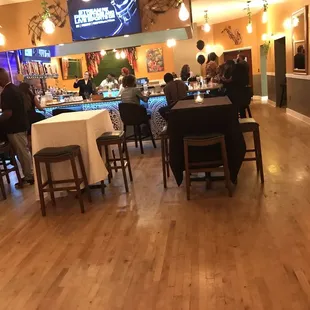 Bar