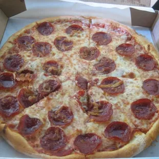 this pepperoni has a nice sweet flavor not the kind that give you heartburn