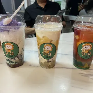 T17. Tropical Mocktail