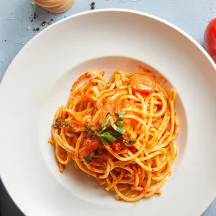 Bucatini Al Pomodoro