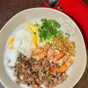 Garlic pork and shrimp conghee add egg