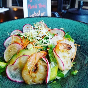 Prawns avocado salad