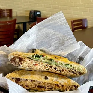 La Flaca - Like a TB Crunchwrap but well made!