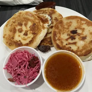 Pupusas de la Casa