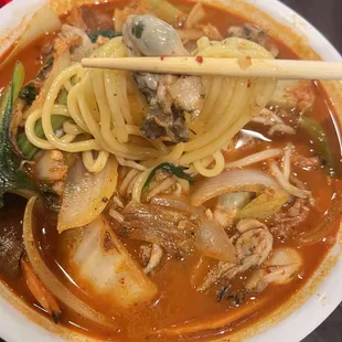 SPICY OYSTER CHAMPPONG