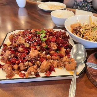 food, chicken wings and fried chicken