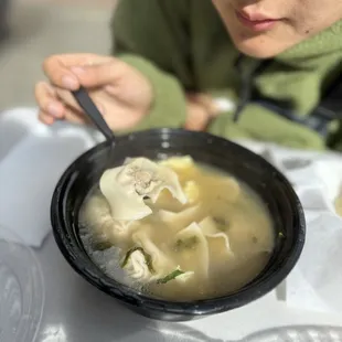 Wonton soup