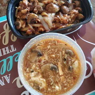 hot and sour soup, black pepper chicken