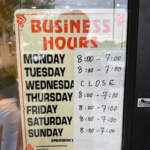 This is the business hours sign