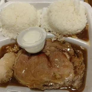 The restaurant in Waipahu is better