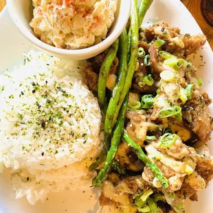 Uncle's fried garlic chx $18