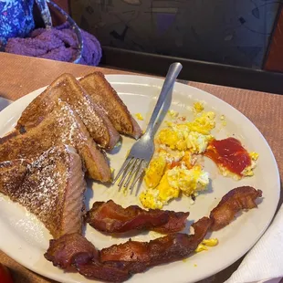 French toast with scrambled eggs