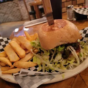 Jalapeno Hamburger w fries