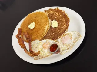 Ana's Tropiko Mexican Grill and Seafood