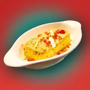 SHRIMP &amp; ALLIGATOR CHEESECAKE
Natural shrimp, alligator meat, three cheeses, panko crumbs.