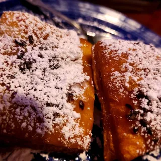 INDULGENT BEIGNETS