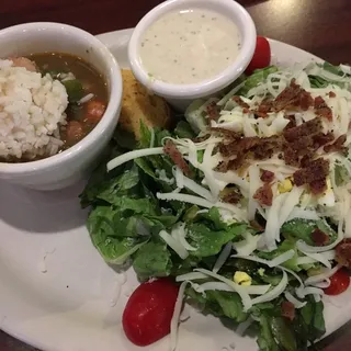 LUNCH SHRIMP & ANDOUILLE CHEDDAR GRITS