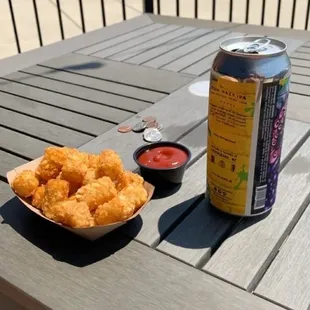 AMAZING TATER TOTS! Awesome local NC beers!!
