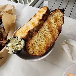 Garlic bread