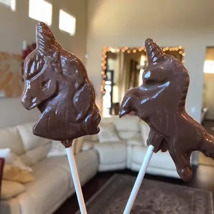 Chocolate unicorn pops