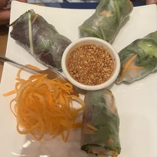 Spring rolls with shrimp