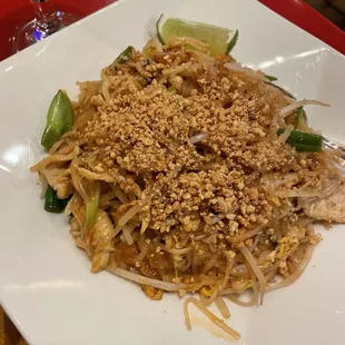 Chicken pad Thai