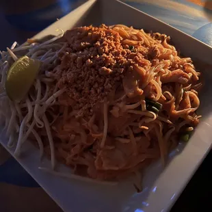 noodle dish, noodles, ramen, ramen and noodles, noodle soup, food