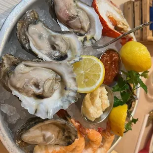 $63 Jackpot tower of seafood  Tides W 3-20-24