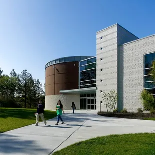 The Science Building at TCC Virginia Beach