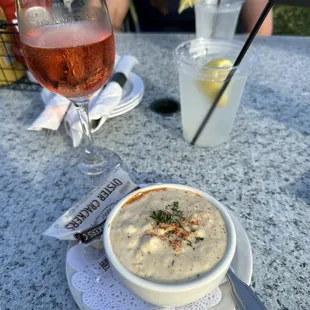 Half and half crab soup