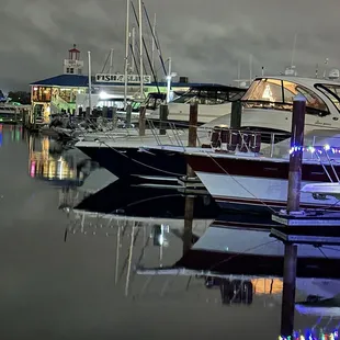 Fish N Slips restaurant located in the marina.