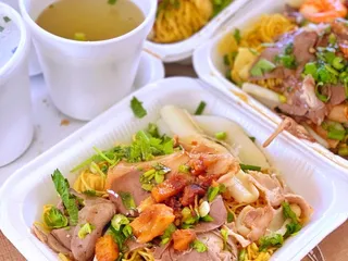 Hu Tieu 405