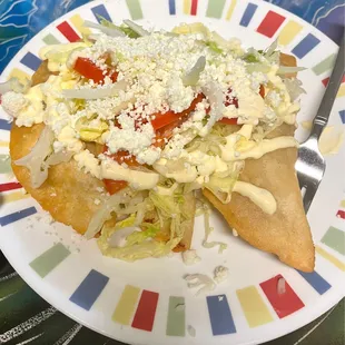 Empanadas de pollo (chicken empanadas)