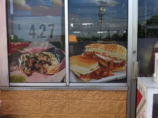 Marathon/Tacos de Soto