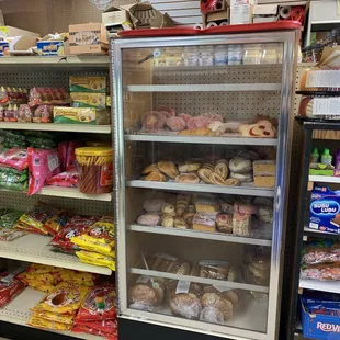 Groceries and bakery goods