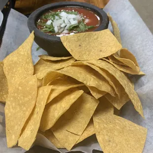 The standard chips and salsa