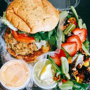 Crab Cake Sandwich Combo