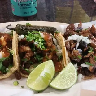 Al pastor tacos of love