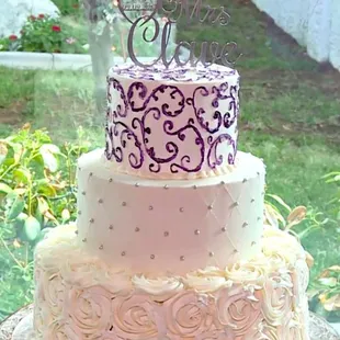 Obsessed with our Wedding cake