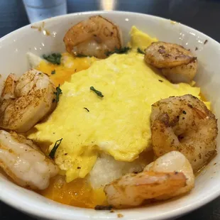 Shrimp &amp; Grits Shrimp and Eggs Bowl