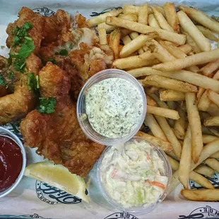 Fish fry (available during Lent)